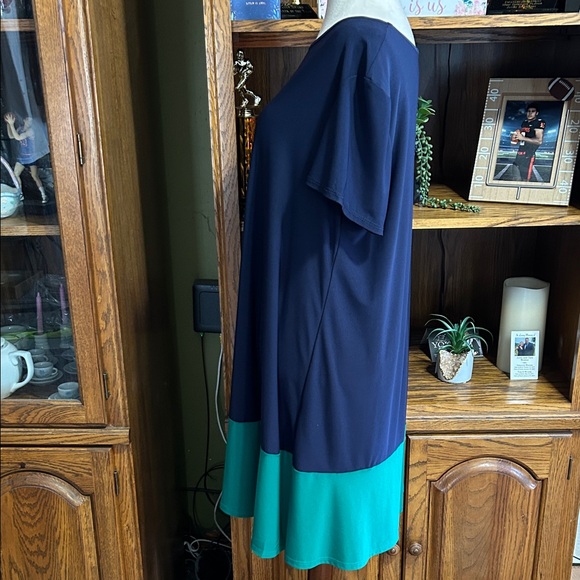 Annalee + Hope Navy and Teal Dress - Picture 3 of 6